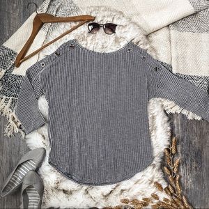 Gyft striped blouse with button detail